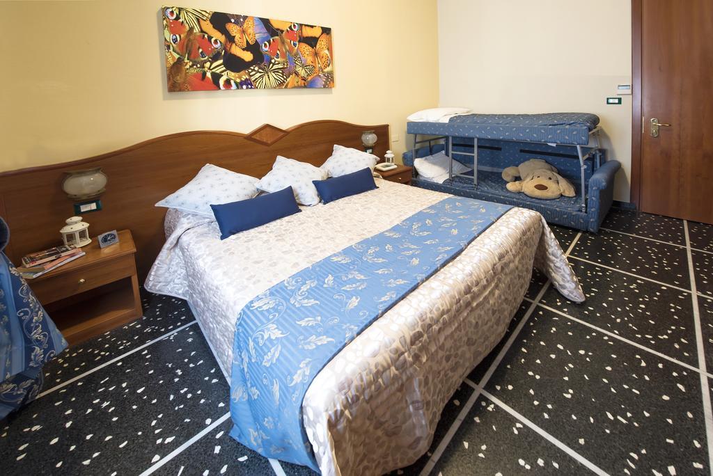 Hotel Bristol Lavagna Exterior photo