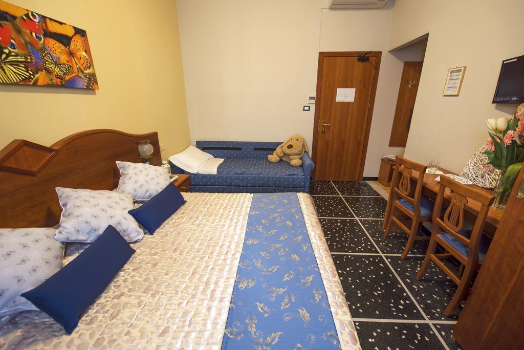 Hotel Bristol Lavagna Exterior photo